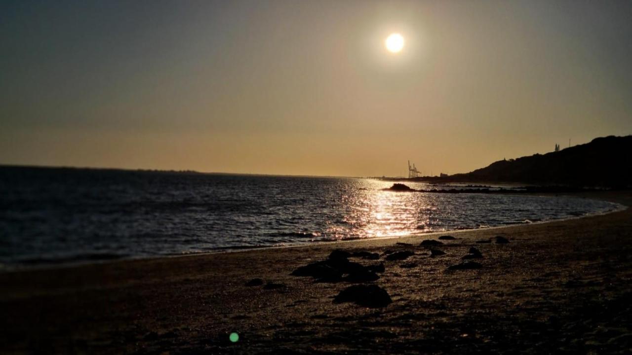 El Apartamento De Amy Con Vistas Al Mar Mazagón Esterno foto