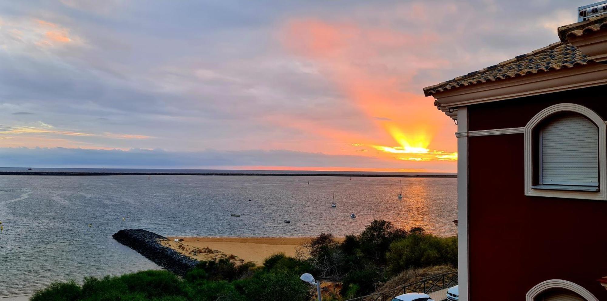 El Apartamento De Amy Con Vistas Al Mar Mazagón Esterno foto